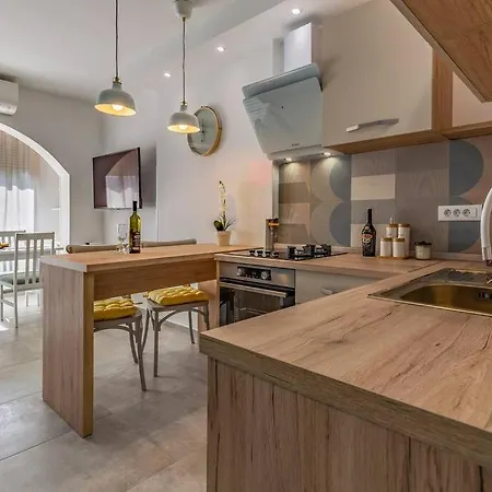 New Two Bedroom Maloni Apartment