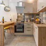Apartamento New Two Bedroom Maloni *