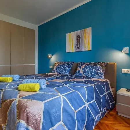 公寓 New Two Bedroom Maloni 普拉